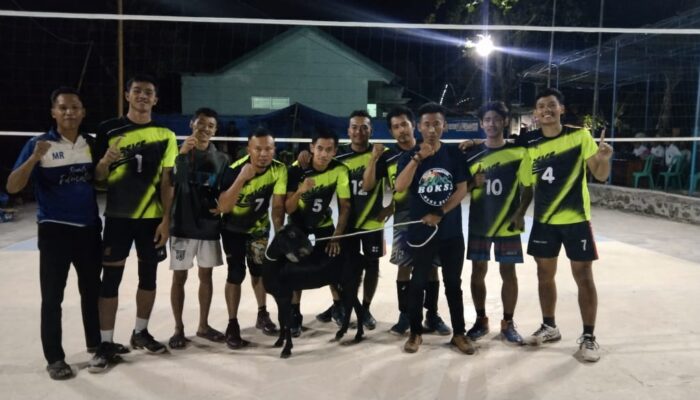 Hebat, Tim Lurah Berhasil Juarai Turnamen Bola Volley Kambing Cup Desa Bodas 2024