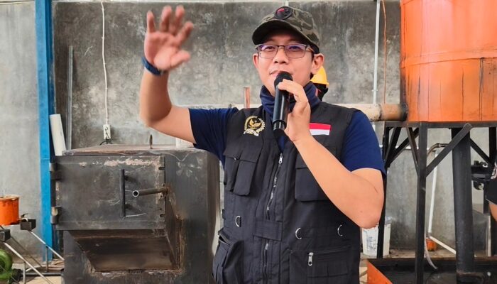 Rizal Bawazier Luncurkan Alat Penghancur Sampah Inilah Kata Setyawan Penciptanya 