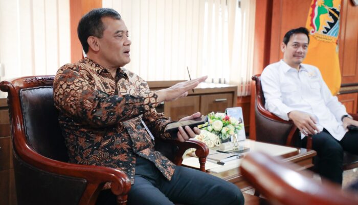 Pacu Ekspor Jateng, Gubernur Ahmad Luthfi Gagas Revitalisasi Pelabuhan Tanjung Emas