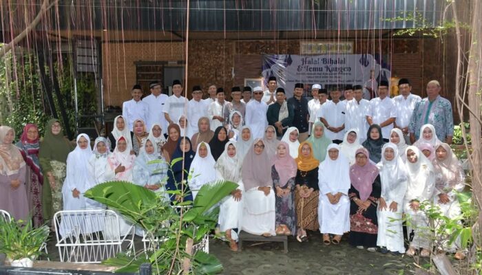 Bupati Pemalang Hadiri Halal Bihalal dan Temu Kangen Alumni Jamaah Haji 2019  