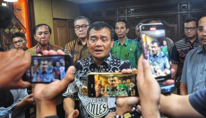 Gubernur Jateng Tegaskan Komitmen Kawal Dana Desa Rp 1,2 Triliun, Ancam Tindak Tegas Pihak yang Mengganggu