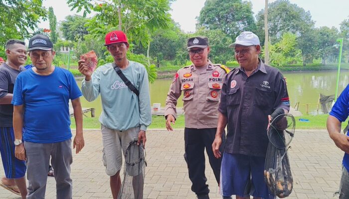 Dedi Kramat Juarai Lomba Mancing Pudhak Wangi Benowo Park Dengan 49 Ekor Tangkapan!