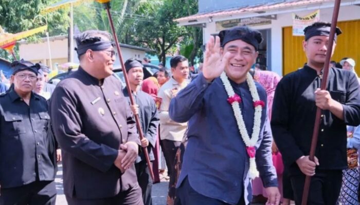 Wabup Pemalang Nurkholes Ikut Ritual Kirab Dewata Fest Culture 2025 di Wanarata