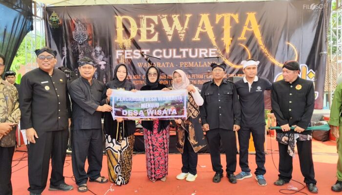 Kirab Dewata Fest 2025, Kades Wanarata Sampaikan Semangat Budaya dan Gali Potensi Desa