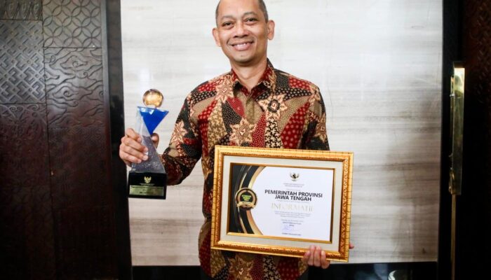 Jateng Jadi Contoh! Tiga Peringkat Dilibas di Ajang Keterbukaan Informasi Publik 2025