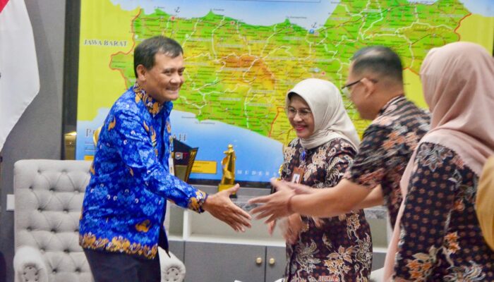 Dongkrak Kualitas SDM, Pemprov Jateng Guyur Hibah Rp16,6 Miliar ke Kampus