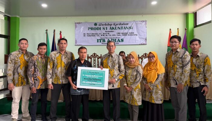 Lulusan Akuntansi ITB ADIAS Pemalang Laris Manis, Industri Akui Jempolan!