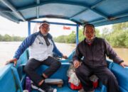 Terjang Gelombang Segara Anakan, Sekda Jateng Napak Tilas Pengabdian Guru Muchtar