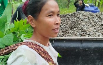 Tuntaskan Jalan Terisolasi, TMMD Kodim Brebes Bangun Rabat Beton 1,5 KM di Cikuya