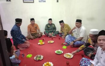 Kenang Jasa Peltu Purwoko, Forkopimcam Comal Gelar Doa Bersama di Kediaman Almarhum