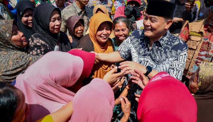 Wujud Nyata Kepedulian, Ahmad Luthfi Rangkul Pekerja Informal Lewat Zakat Pegawai