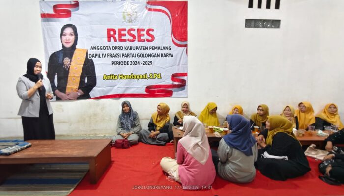 Reses Di Kecamatan Ulujami, Anita HandayaniSentil Kesejahteraan Guru PAUD