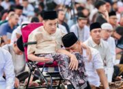 Momen Haru di Simpanglima: Ahmad Luthfi Dampingi Putra Bungsu Salat Id dan Ajak Warga Bersatu