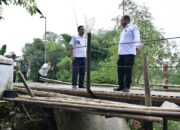 Jembatan Desa Payung Putus Terjang Banjir, Bupati Pemalang Turun Tangan