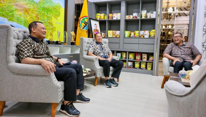 Gebrakan Ekonomi Jateng: 5.503 Gedung Koperasi Merah Putih Mulai Berdiri