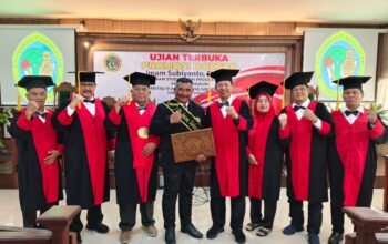 Sabet Predikat Cumlaude, Sang Kritikus Asal Pemalang Resmi Sandang Gelar Doktor Hukum