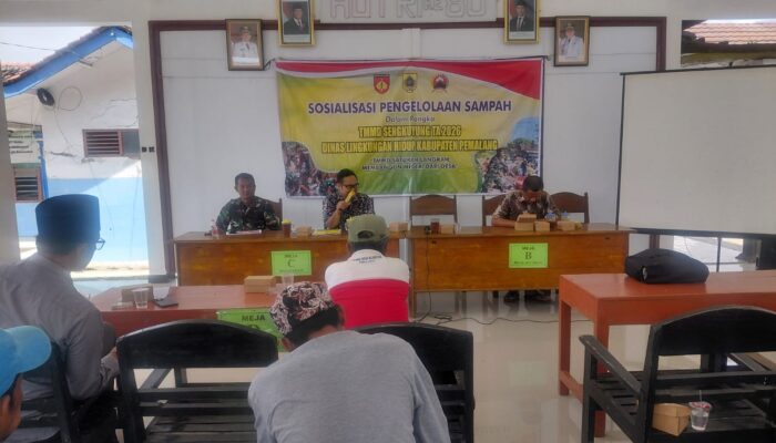 Tak Hanya Bangun Fisik, TMMD Kodim Pemalang Suntik Wawasan Kebencanaan & Karier TNI di Klareyan