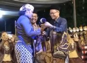 Kekuatan Magis Ki Dalang Aditya Nugroho Membuat Ribuan Warga Loning Tumplek Blek di Balai Desa!