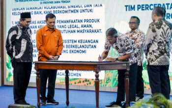 Jateng Gencar Edukasi Keuangan Desa, Bentengi Warga dari Pinjol Ilegal