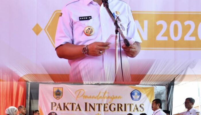 Warning Bagi “Oknum”, Bupati Pemalang Pastikan SPMB 2026 Diawasi Ketat!