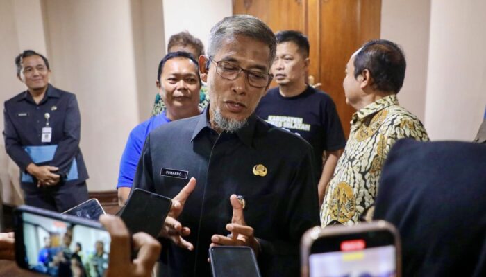 Pasca KPK Tetapkan Bupati Jadi Tersangka, Pemprov Jateng Tunjuk Nurkholes Jadi Plt Bupati Pemalang