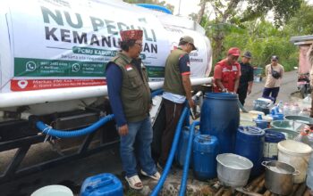 Krisis Air Bersih, NU Peduli Pemalang Guyur Puluhan Ribu Liter Air Bersih untuk Warga Pemalang