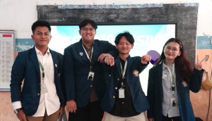 Aksi Kreatif Mahasiswa Undip Lewat Program TERAS, Ajarkan Anak Desa Bijak Bergawai