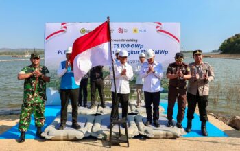 PLTS Terapung Gajah Mungkur Mulai Dibangun, Jateng Masuk Gerbong Proyek Nasional 100 GWp
