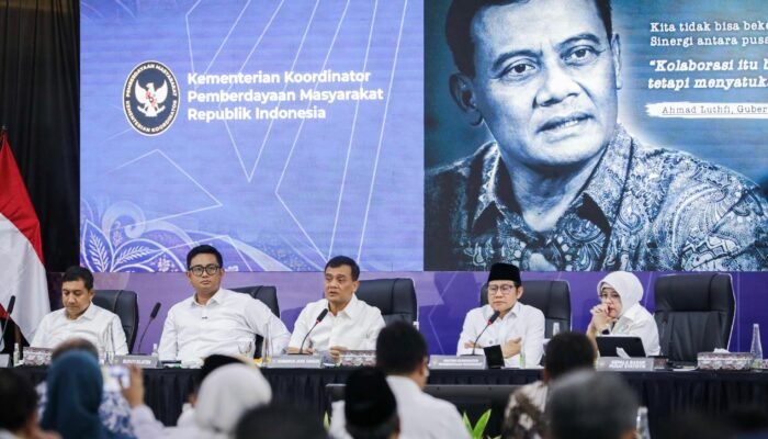 59 Ribu Warga Jateng Lepas dari Kemiskinan, Muhaimin: Strategi Luthfi Luar Biasa!