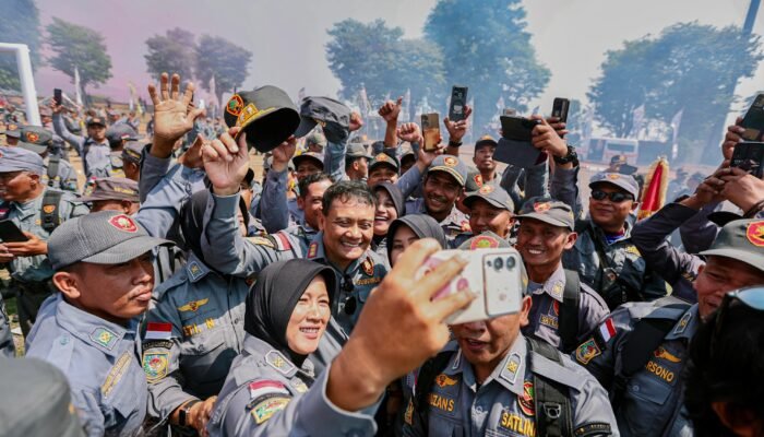 Jateng Gaungkan Hansip Reborn, 243 Ribu Satlinmas Dikonsolidasi