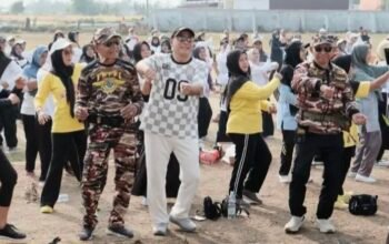 Ratusan Warga Comal Padati Stadion Jatidiri, Plt Bupati Pemalang Janjikan Jogging Track Baru