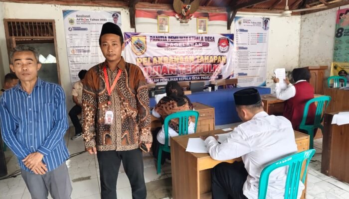 Enam Bakal Calon Kades Pagelaran Diuji Tertulis, Lima Terbaik Lolos
